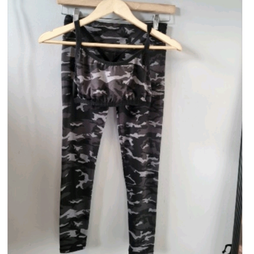 Athletic Set - Leggings & Sports Bra